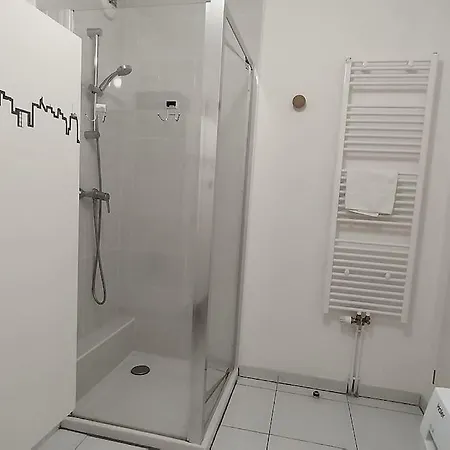Dassaut - - Ci - 2 Pieces Spacieux Avec Grande Terrasse Et Vue Degagee *